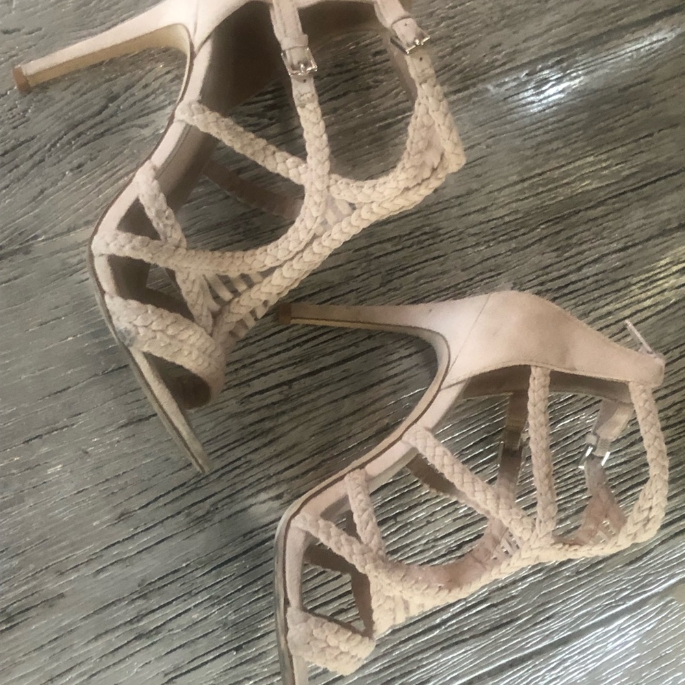 Aldo - Picture 6 of 7
